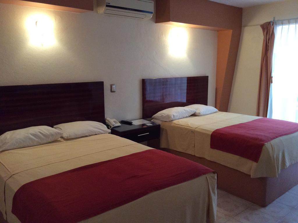 Hotel La Media Luna Inn Huejutla de Reyes Phòng bức ảnh
