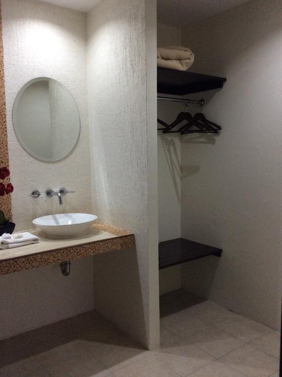 Hotel La Media Luna Inn Huejutla de Reyes Phòng bức ảnh